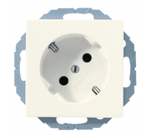 Штепсельная розетка SCHUKO 16A, 250V~ с поворотом на 45°  A520-45N  Jung