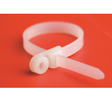 Хомут с отверстием PL6.6. 7.8х200 D=5  252200-H  DKC