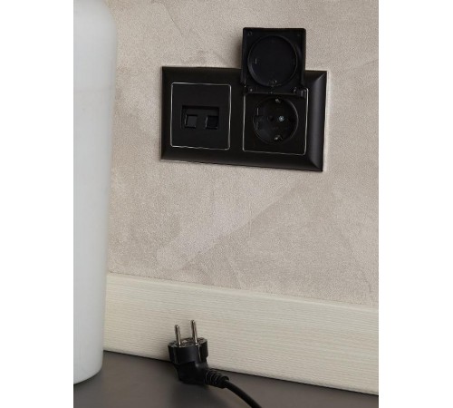 BRITE Розетка компьютерная 2-ая RJ45 кат.6 РК11-2-БрЧ черный  BR-K20-2-K02  IEK