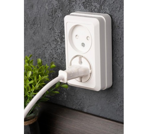 Рим Розетка 2-местная 10А без заземления белая с защ. штор. EKF  ENR10-102-100  EKF