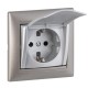 Valena Алюминий Розетка 1-ая с/з с крышкой  770122  Legrand