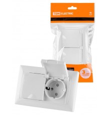 Розетка двойная 2П+З 16А 250В IP44 с защ. шт. с крышкой белая "Лама"  SQ1815-0060  TDM