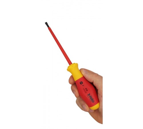 Отвертка диэлектрическая шлицевая SL5,5x1,0x125  91305590  Felo