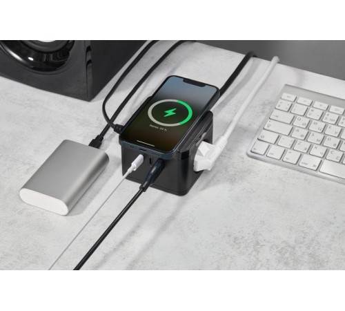 DOMINIC Удлинитель Qi10Вт У02К 1,3м 3х1мм2 USB A+C чер  DN-YP31-16-02-01-ZKU-K02  IEK