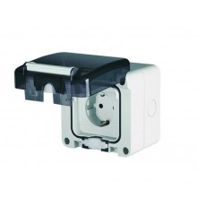 Розетка для поверхностного монтажа. Защита IP66 с вставленной вилкой  DIS1376407  DKC