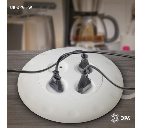 Удлинитель UR-4-7m-W   (белый) рулетка, без заземл, 2x0.75мм2, 4гн, 7м (10/350) Б0019041  ЭРА