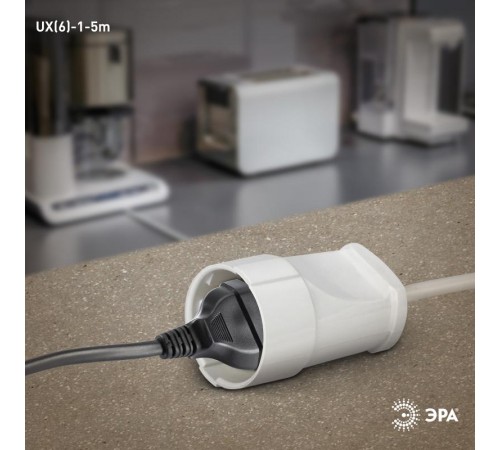 Удлинитель Россия UX(6)-1-5m Удлин-ль без заземл, 1гн, 5м, ПВС, 2x0.75мм2, 6А  Б0039820  ЭРА