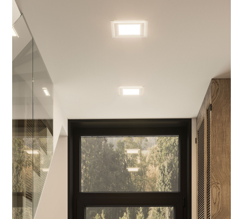 Светильник светодиодный встраиваемый квадратный с декоративным стеклом 18W 4000K 1/20  948111218  Gauss