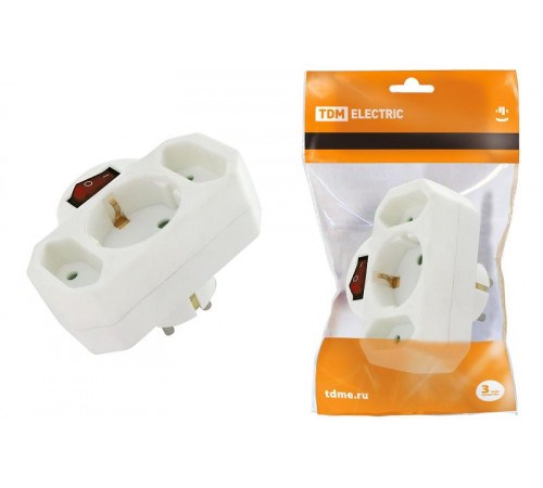 Блок на 3 гнезда с выключателем с индикацией: 1x2П+3 16А+2х2П 2,5А под плоскую вилку 250B белый  SQ1806-0202  TDM