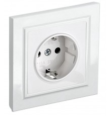 BRITE Розетка с заземлением со шторками 16А в сборе РСР14-1-0-БрБ белый   BR-R14-16-K01-F  IEK