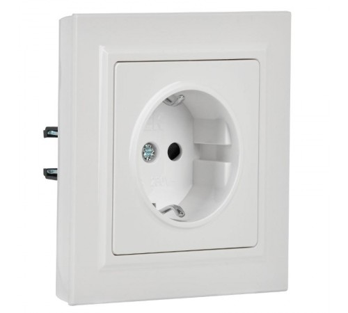 BRITE Розетка с заземлением со шторками 16А в сборе РСР14-1-0-БрБ белый   BR-R14-16-K01-F  IEK