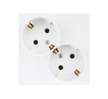 Simon 24 Белый Розетка 2х2К+З Schuko   2450459-030  Simon