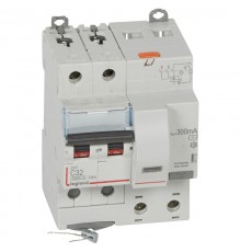 Выключатель автоматический дифференциального тока DX3 6000 2п 32А С 300мА тип AС (4 мод)  411175  Legrand