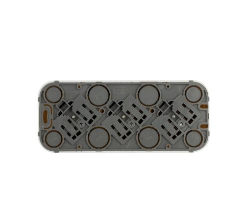 Quteo Белый Розетка 3-я с заземлением со шторками  782238  Legrand