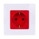 Etika Красный Розетка с заземлением со шторками 16А 250В винтовые зажимы  672722  Legrand