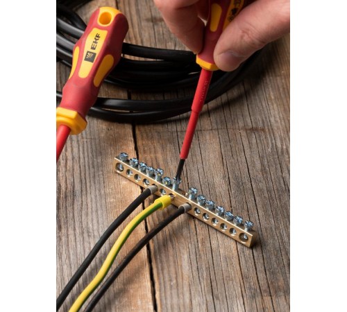 Шина "0" PE 63.14 (латунь) EKF PROxima  sn0-63-14  EKF