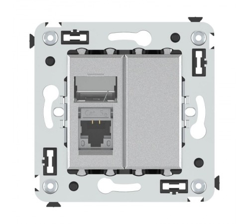 Компьютерная розетка RJ-45 в стену, кат.5e одинарная экранированная, "Avanti","Закаленная сталь"  4404363  DKC