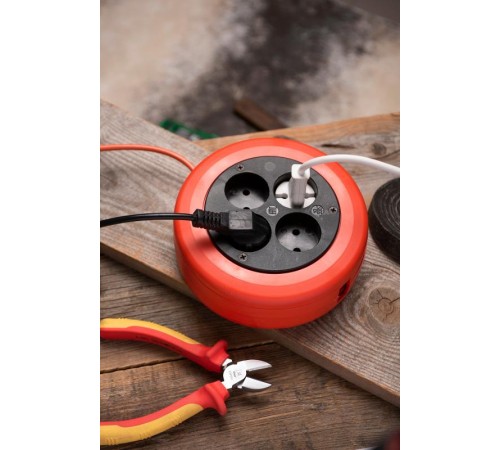 Удлинитель-рулетка 4*10 м без заземления ПВС 2*0,75 10А/2,3кВт PROxima   UBR-6-257-4-10  EKF