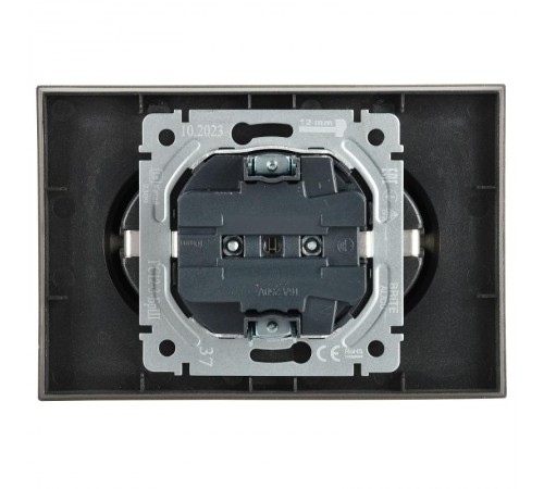 BRITE Розетка 2-ая с заземлением без шторок 16А в сборе РС12-3-БрШ шампань  BR-R21-16-K37-F  IEK