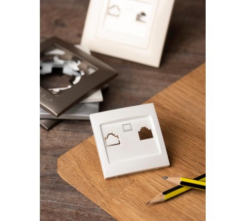 Валенсия лицевая панель розетки RJ-45 1-местная жемчуг EKF PROxima   ESK01-L-035-50   EKF