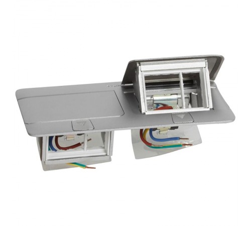 Выдвижной блок 8(2х4)мод. Алюминий  054013  Legrand