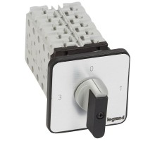 Трехпозиционный переключатель с положением ''0'' - PR 26 - 3П - 9 контактов - крепление на дверце  027505  Legrand