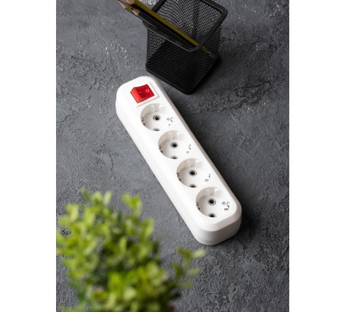 Колодка 4 гн. 16А 3,5кВт c выкл. с/з Эксперт EKF PROxima  AKB16-4i  EKF