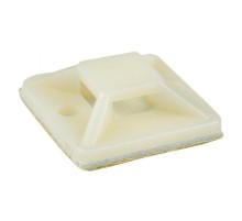 Площадка самоклеющаяся 40х40мм (упак 100 шт) EKF PROxima  plc-40x40  EKF