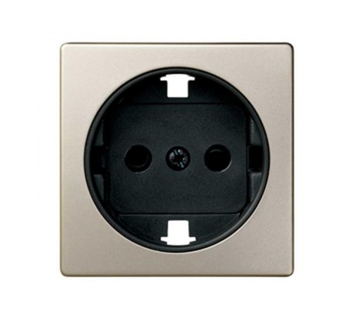 Simon 82 Накладка на розетку двухполюсную с заземляющим контактом, с защитными шторками, S82, S82N, шампань-г  82041-34  Simon