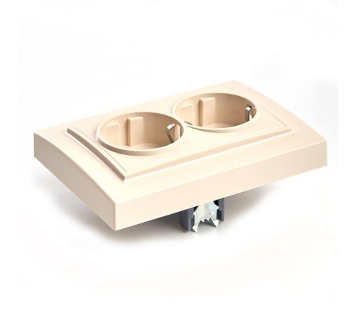 PST16-9014-02 Розетка 2-местная с/з, 250В, 16А, серия Эрна, слоновая кость  39240  STEKKER