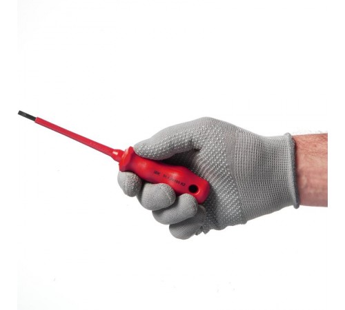 Отвертка диэлектрическая SL4,0х100 K2 ARMA2L 3  A2L3-SC30-K2-SL-40-100  IEK