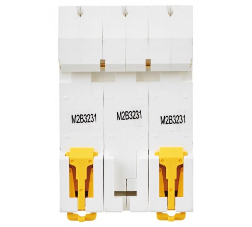 Выключатель автоматический трехполюсный M10N 3P B 32А 10кА ARMAT  AR-M10N-3-B032  IEK