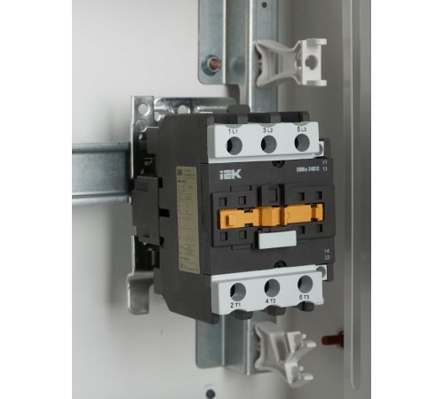 Контактор КМИе-34012 40А 230В/АС3 1НО;1НЗ  KKME31-040-230-11  GENERICA