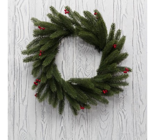 Еловый венок с ягодами  45 см, литой  307-149  NEON-NIGHT