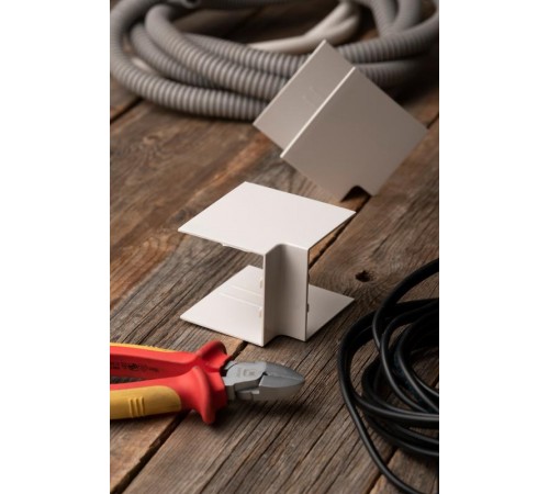 Угол внутренний (60х60) (4 шт) Plast EKF PROxima Белыйibw-60-60x4EKF