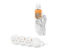 Удлинитель бытовой "Люкс" с выкл., 3 гнезда, 2 м, с/з, с з/ш, ПВС 3х1 мм2, 16 А, 250 В, 3500 Вт  SQ1303-4040  TDM