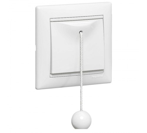 Valena Белый Выключатель кнопочный со шнурком  774419  Legrand