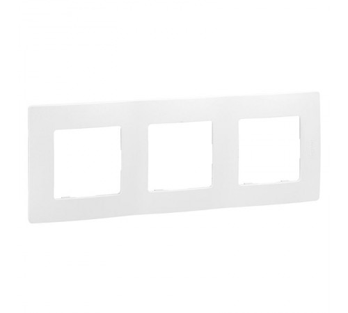 Etika Белый Рамка 3-ая  672503  Legrand
