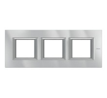 Axolute. Рамка декоративная прямоугольная немецкого стандарта. Горизонтальная установка. Цвет "Алюминий" Монохром. 2+2+2 модуля.  HA4802M3HHC  Legra
