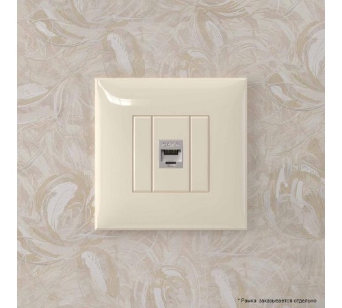 Компьютерная розетка RJ-45 без шторки в стену, кат.6 одинарная экранированная, "Avanti", "Ванильная дымка"  4405793  DKC