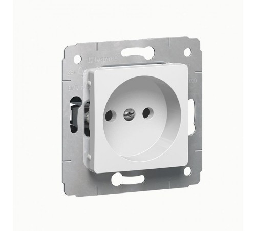 Cariva Белый Розетка б/з  773616  Legrand