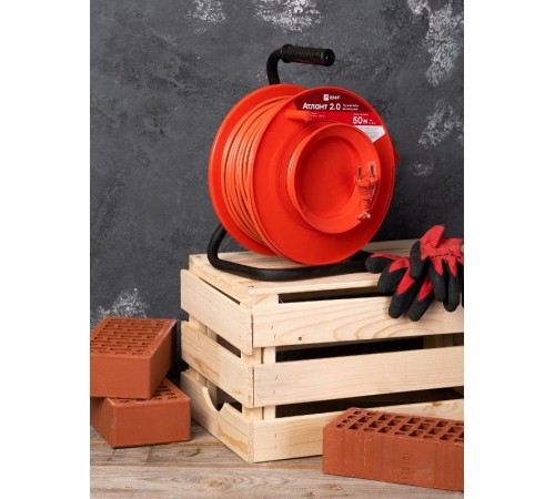 Удлинитель на катушке "Атлант 2.0" 1 гнездо 50м без заземления ПВС 2*0,75 6А/1,3кВт PROxima  UKA02-06-275-1-50  EKF