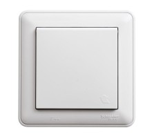W59 Aqua Белый Розетка с заземлением с крышкой с защитными шторками IP44 (в сборе)  RS16-152B-18  SE