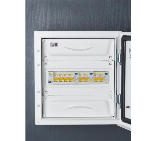 Расцепитель минимального и максимального напряжения РММ47 новая серия на DIN-рейку  MVA01D-RMM  IEK