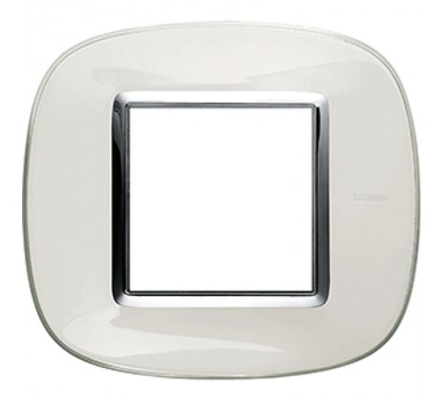 Axolute декоративные накладки в форме эллипса, прозрачные, цвет белая карамель, на 2 модуля  HB4802DB  Legrand