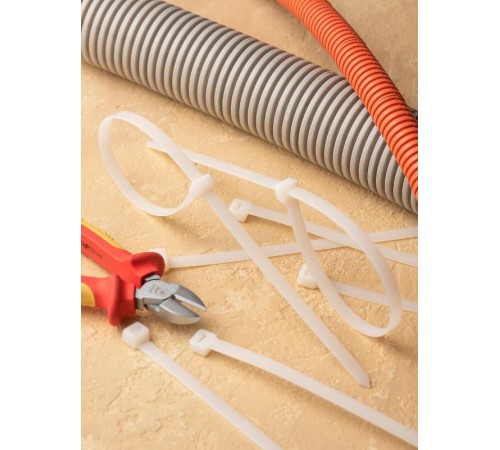 Хомут нейлоновый 8,2х500 (уп./100шт) EKF Simple  plc-c-8.2x500  EKF