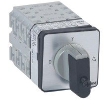 Переключатель трехфазного электродвигателя - на одно направление - PR 17 - 8 контактов - крепление на дверце  027515  Legrand