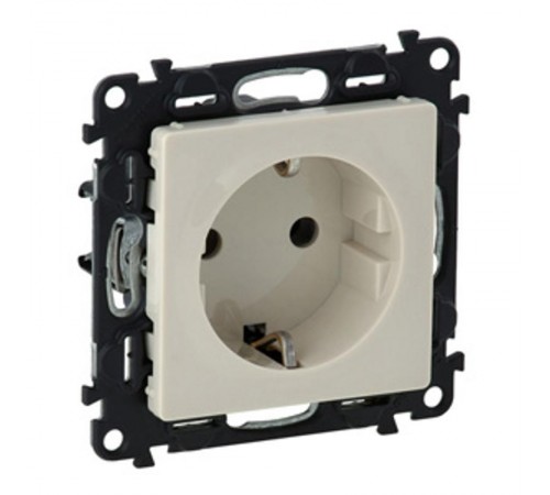 Valena LIFE DIY Сл.кость Розетка 1-ая с/з, с защитными шторками, винт.зажим  753524  Legrand