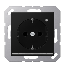 SCHUKO-розетка с ориентационной светодиодной подсветкой, со встроенным датчиком освещённости, с дополнительной защитой; черный матовый; A500  A1520-O