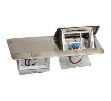 Выдвижной розеточный блок - неукомплектованный - IP 40 - 6 модулей - нержавеющая сталь  054022  Legrand